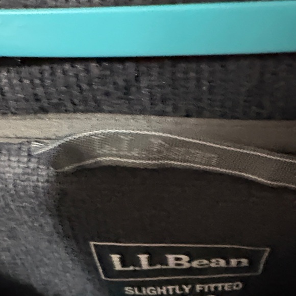 L.L. Bean Charcoal Fleece Pullover - Picture 3 of 6